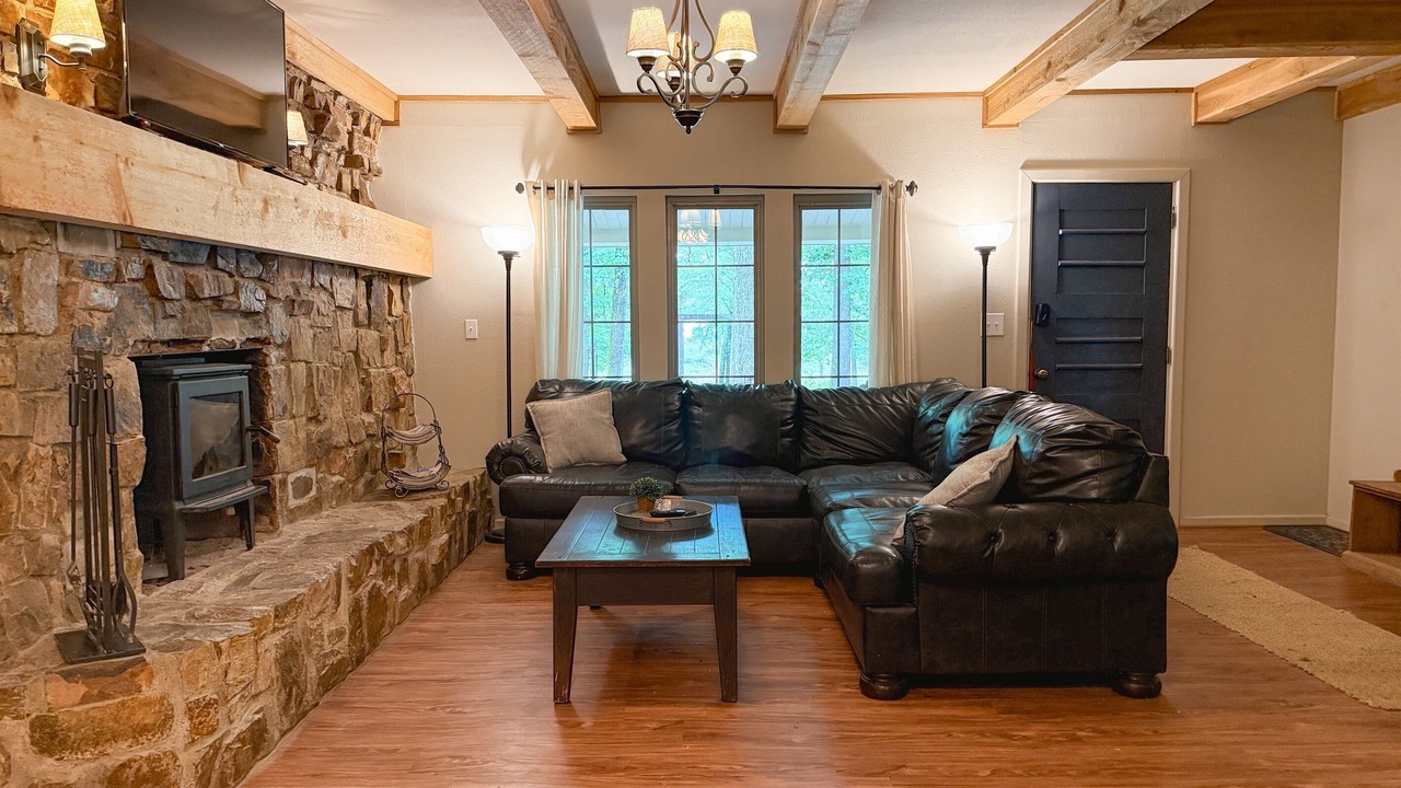 Photo of Livingroom in Smithville