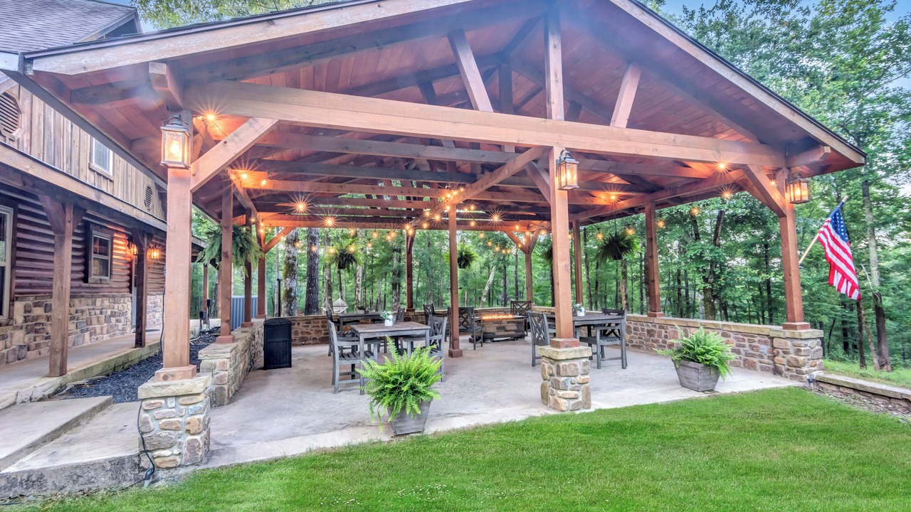 Photo of Outdoor in Smithville