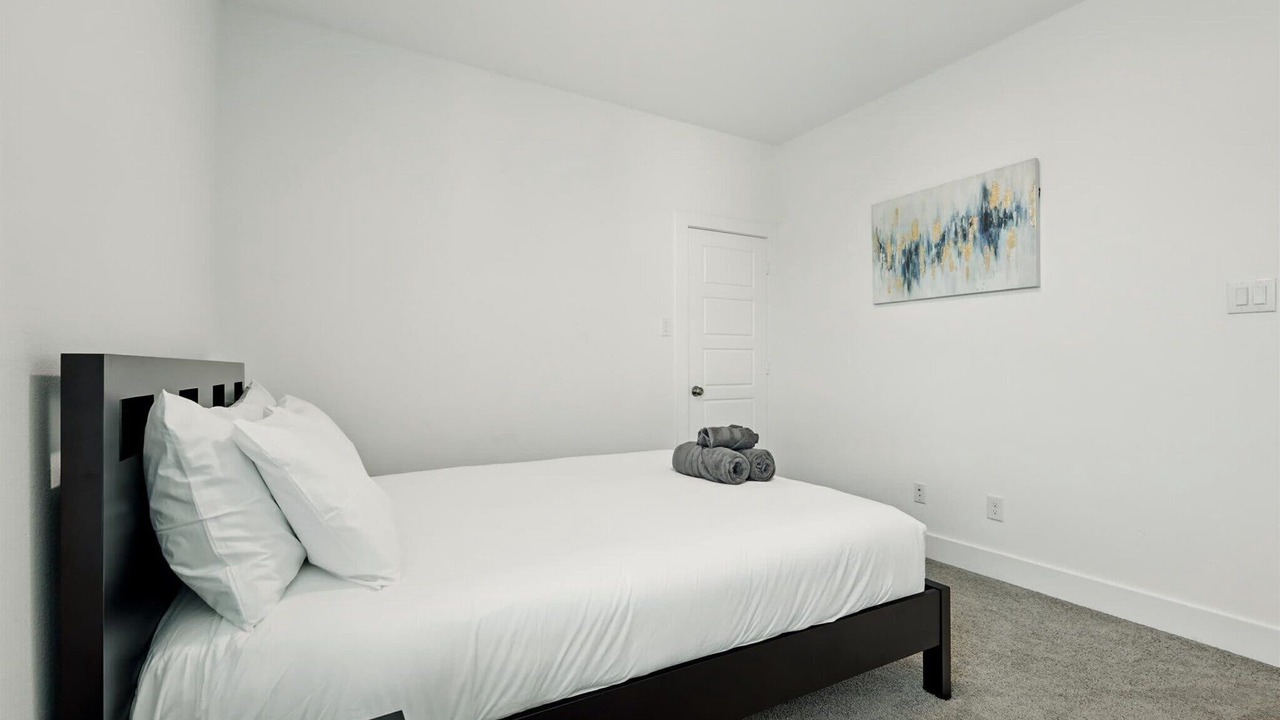 Photo of Bedroom in West Dallas