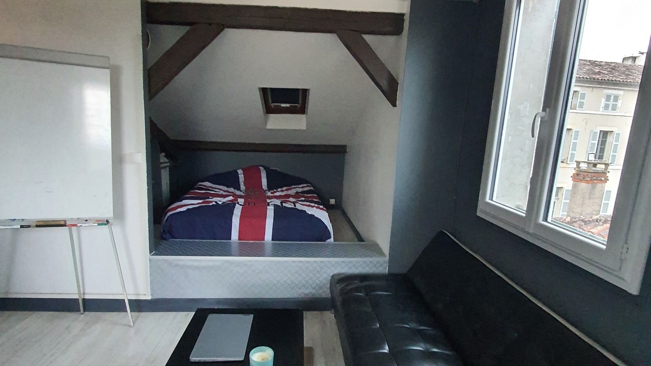 Photo of Bedroom in Cahors