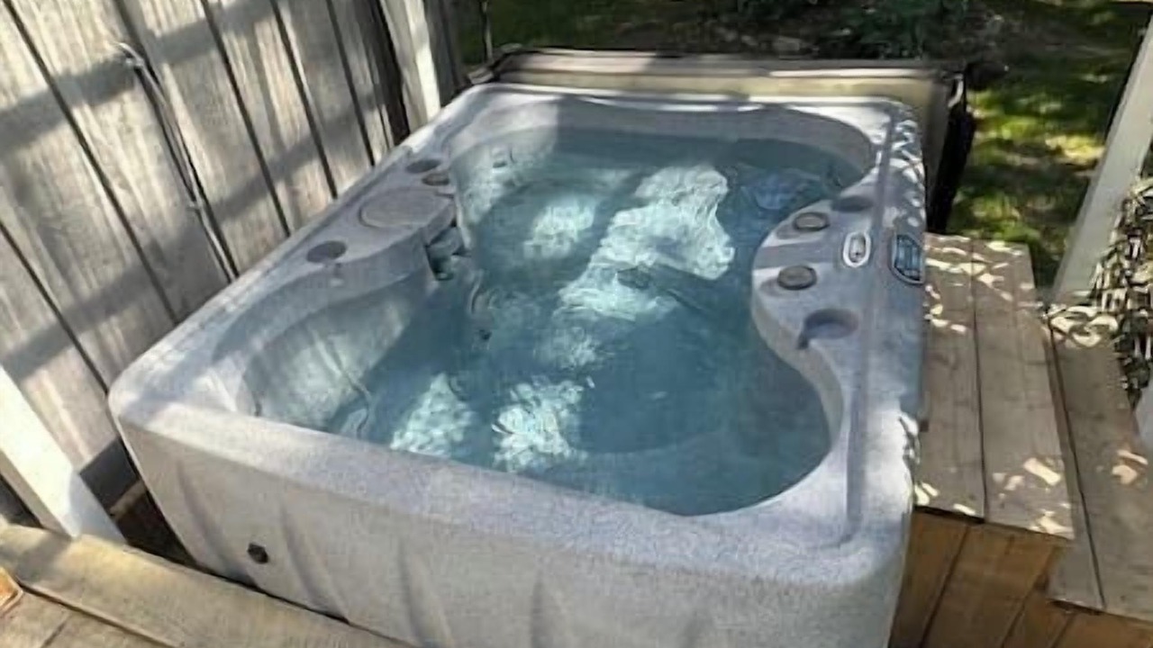 Photo of Others in Valley Road