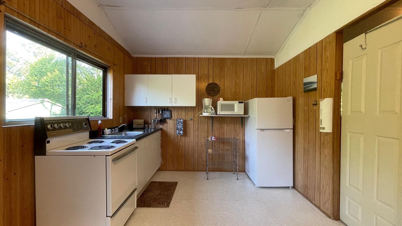 Photo of Kitchen in Hope Bay