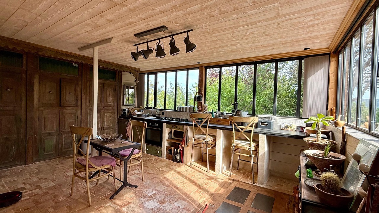 Photo of Kitchen in Bedarieux