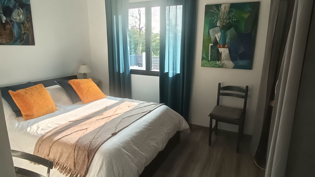 Photo of Bedroom in Saint-Amadou