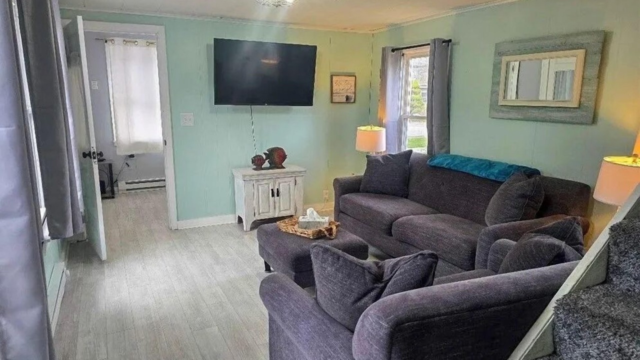 Photo of Livingroom in Sylvan Beach