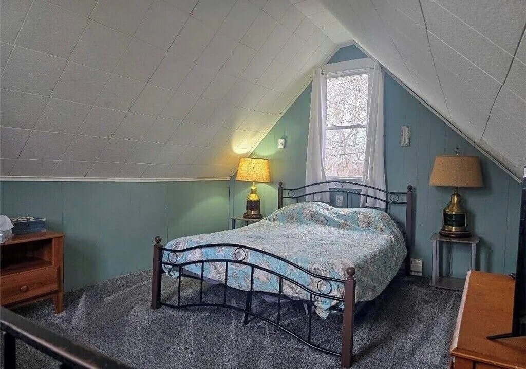 Photo of Bedroom in Sylvan Beach