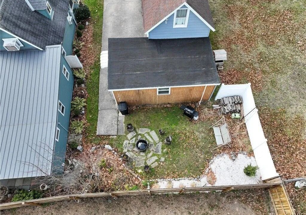 Photo of Patio Balcony in Sylvan Beach