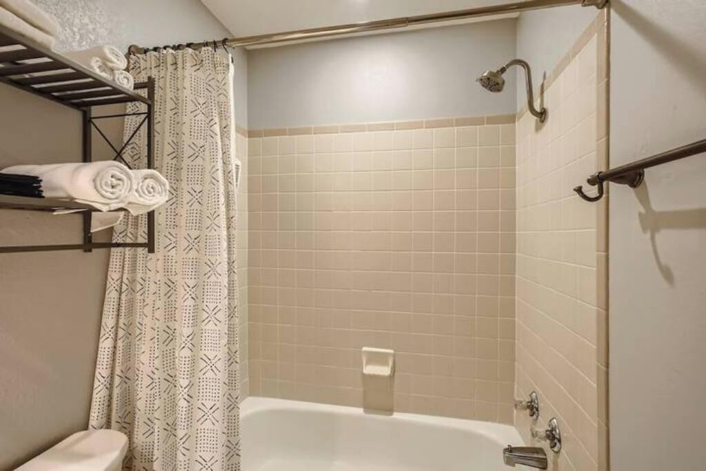 Photo of Bathroom in Central Boulder
