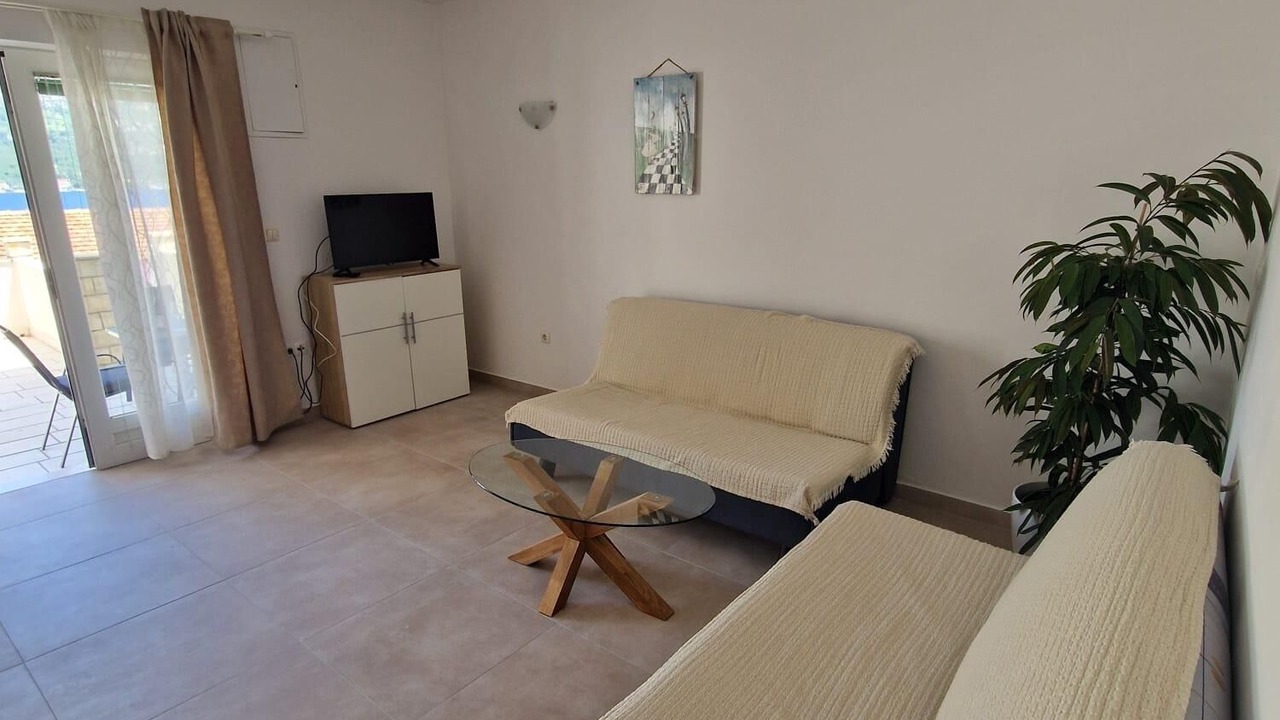 Photo of Livingroom in Cove Tri Zala (Zrnovo)