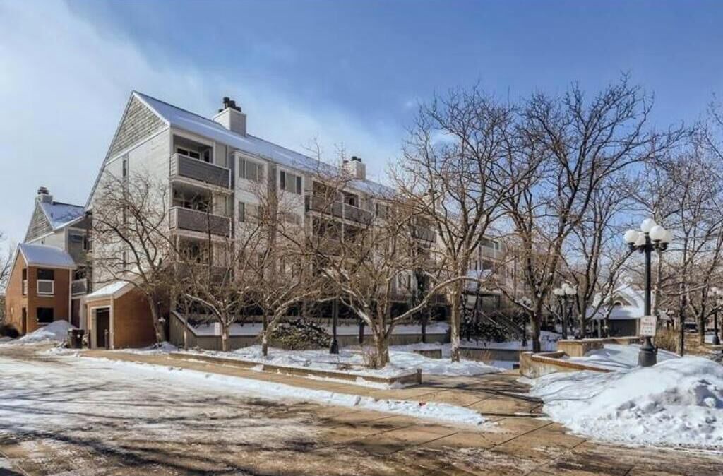 Photo of Outdoor in Panorama Heights