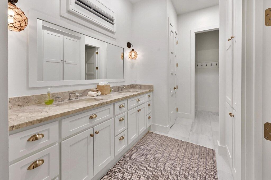 Photo of Bathroom in Athens
