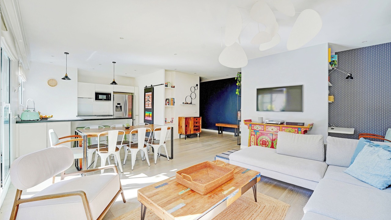 Photo of Livingroom in Parchamp–Albert Kahn
