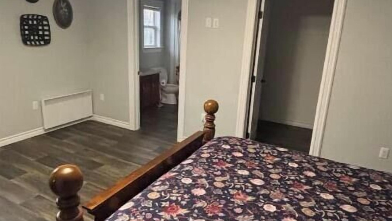 Photo of Bedroom in Albany