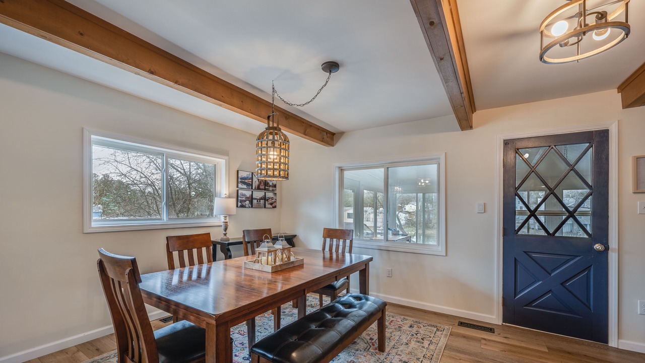 Photo of Livingroom in West Branch