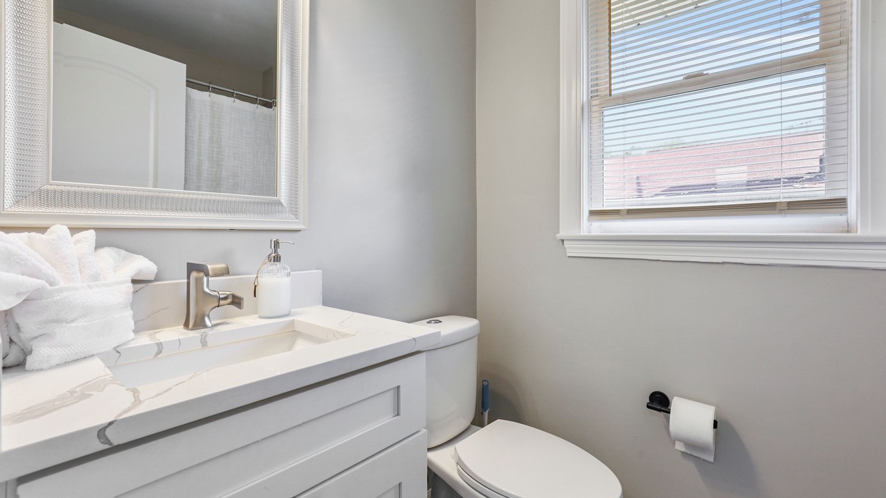 Photo of Bathroom in Skokie