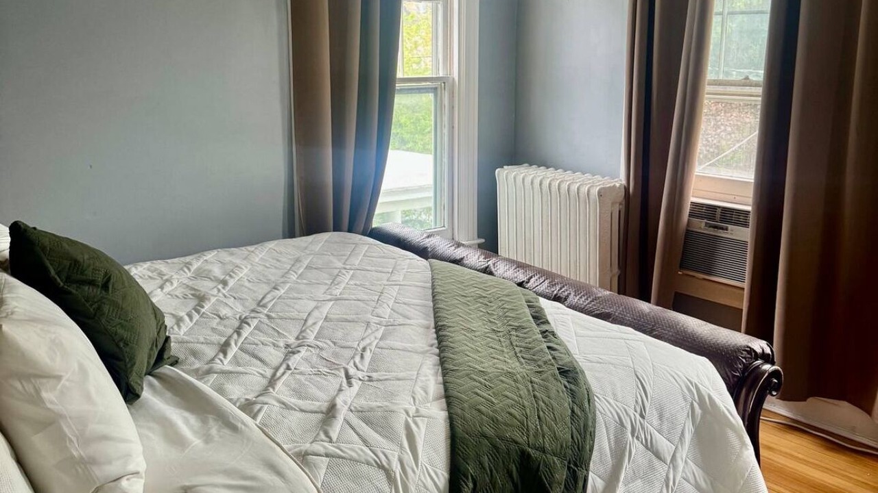 Photo of Bedroom in Albany