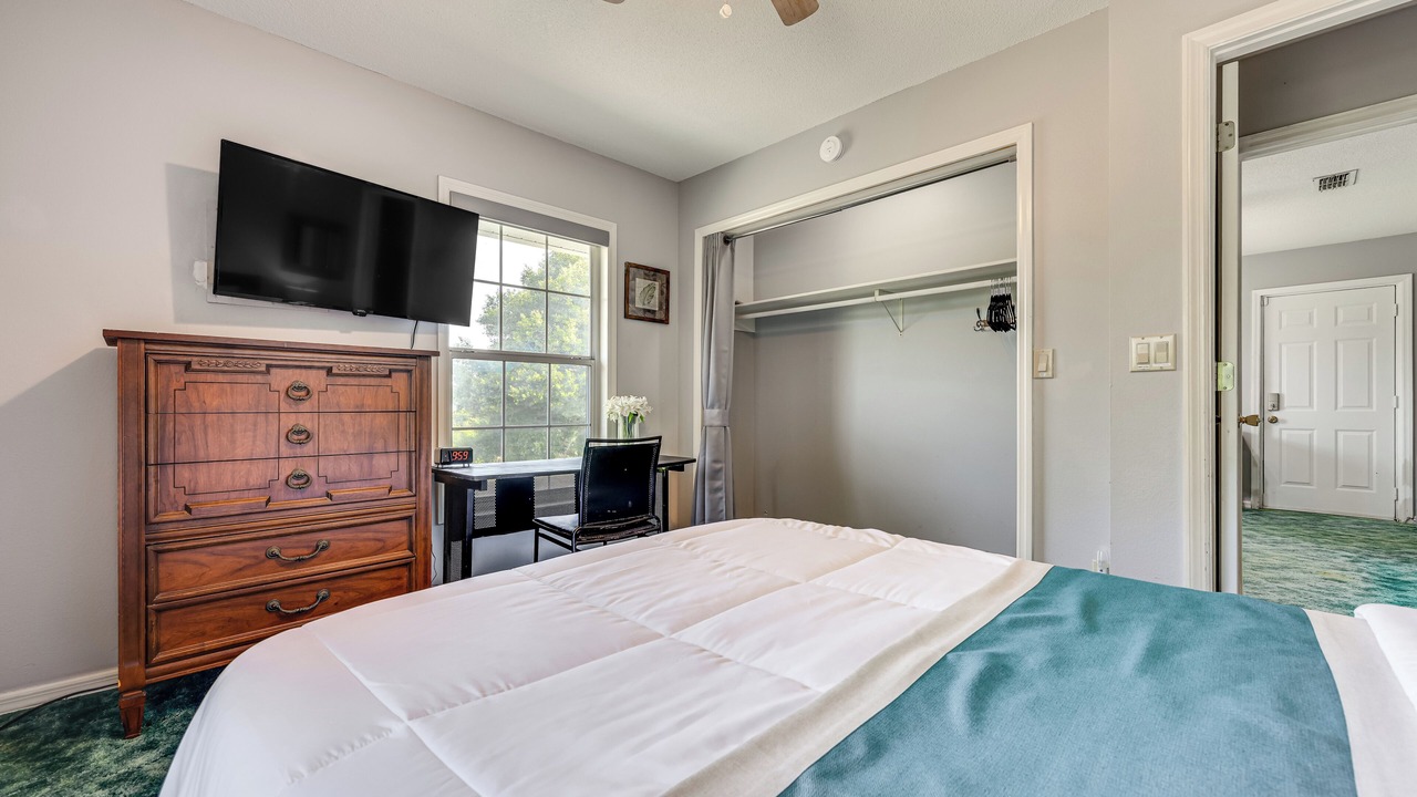 Photo of Bedroom in Edgar