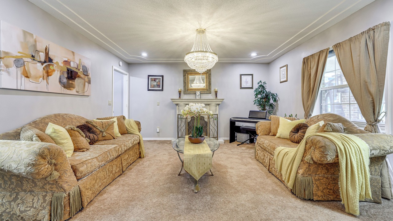 Photo of Livingroom in Edgar