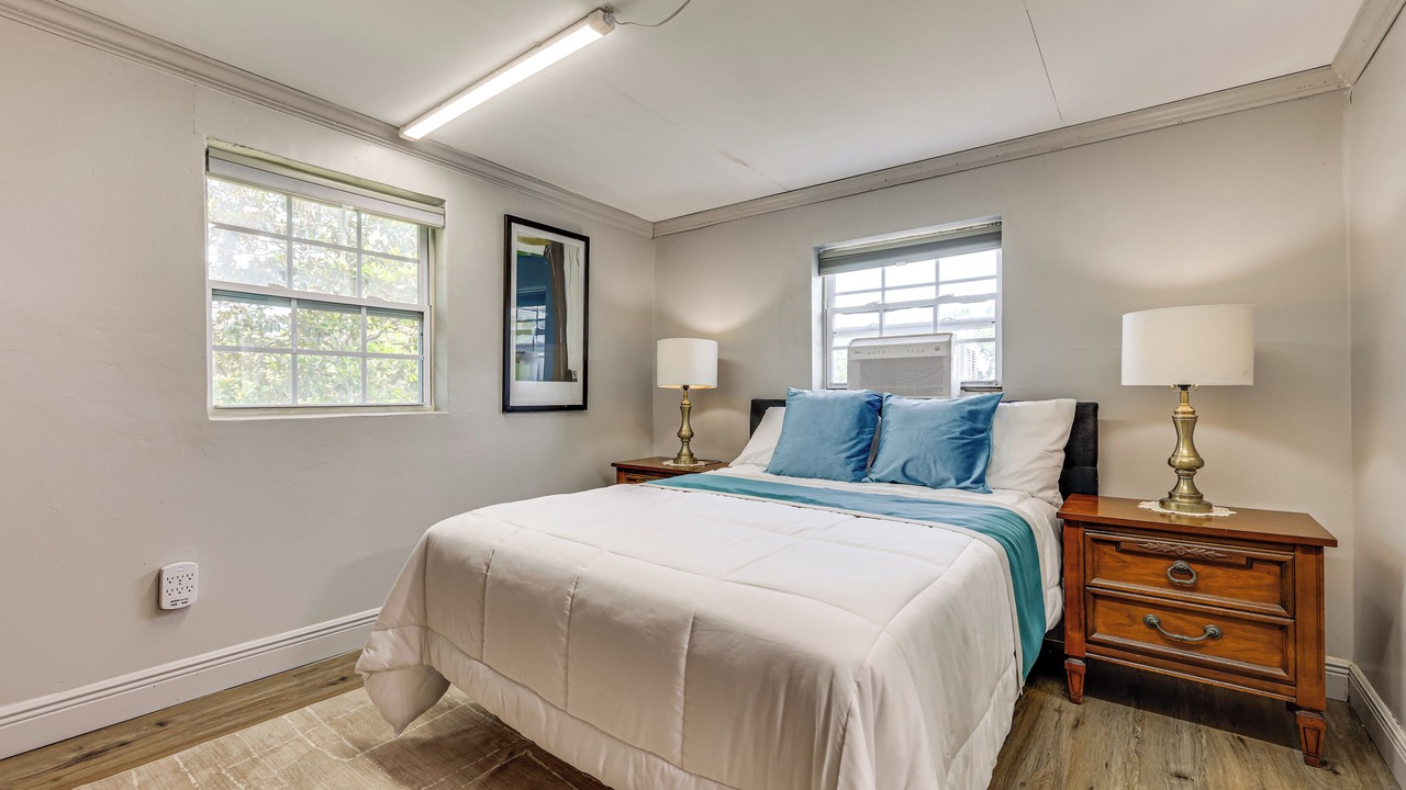 Photo of Others in Edgar