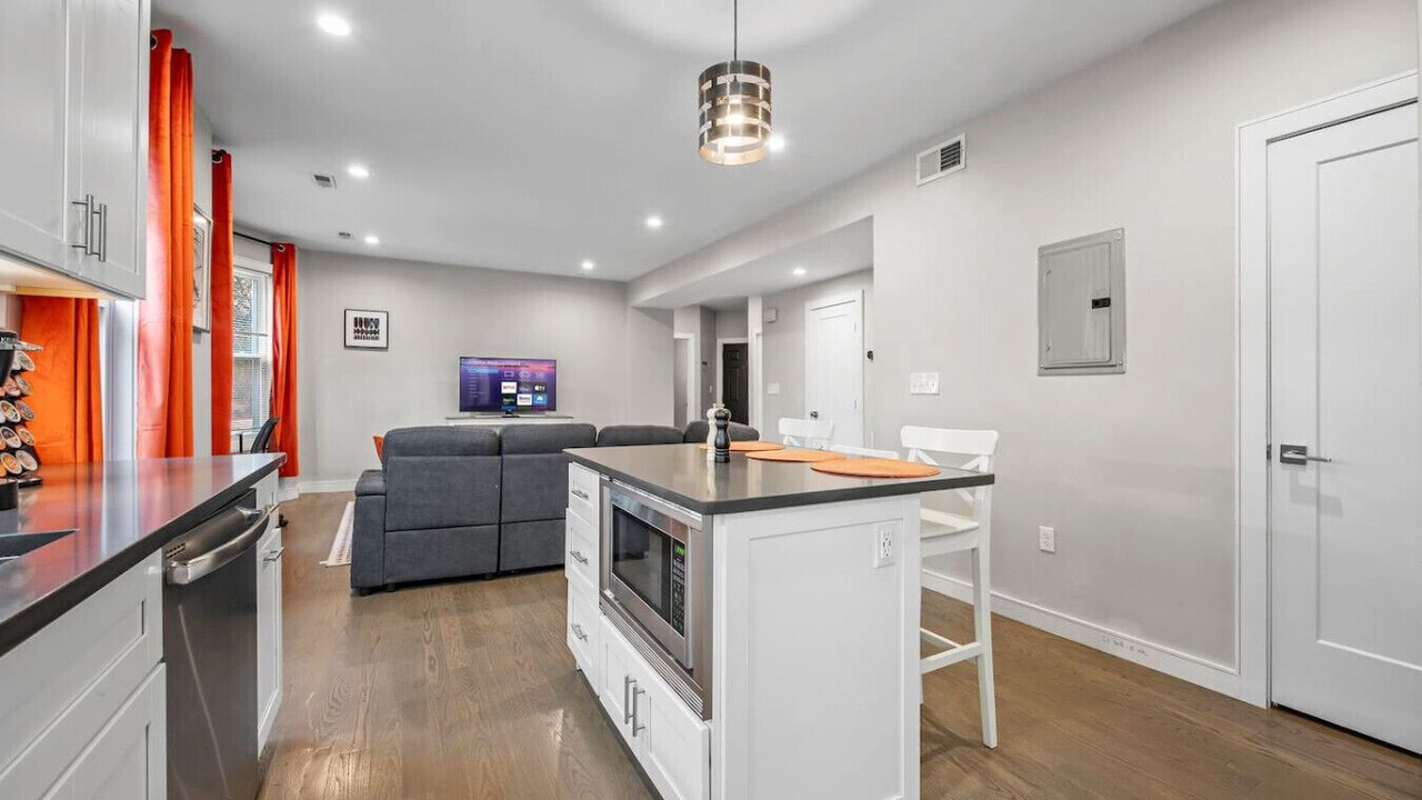 Photo of Others in Highland Park