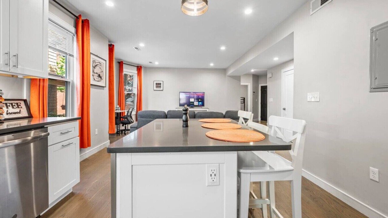 Photo of Others in Highland Park