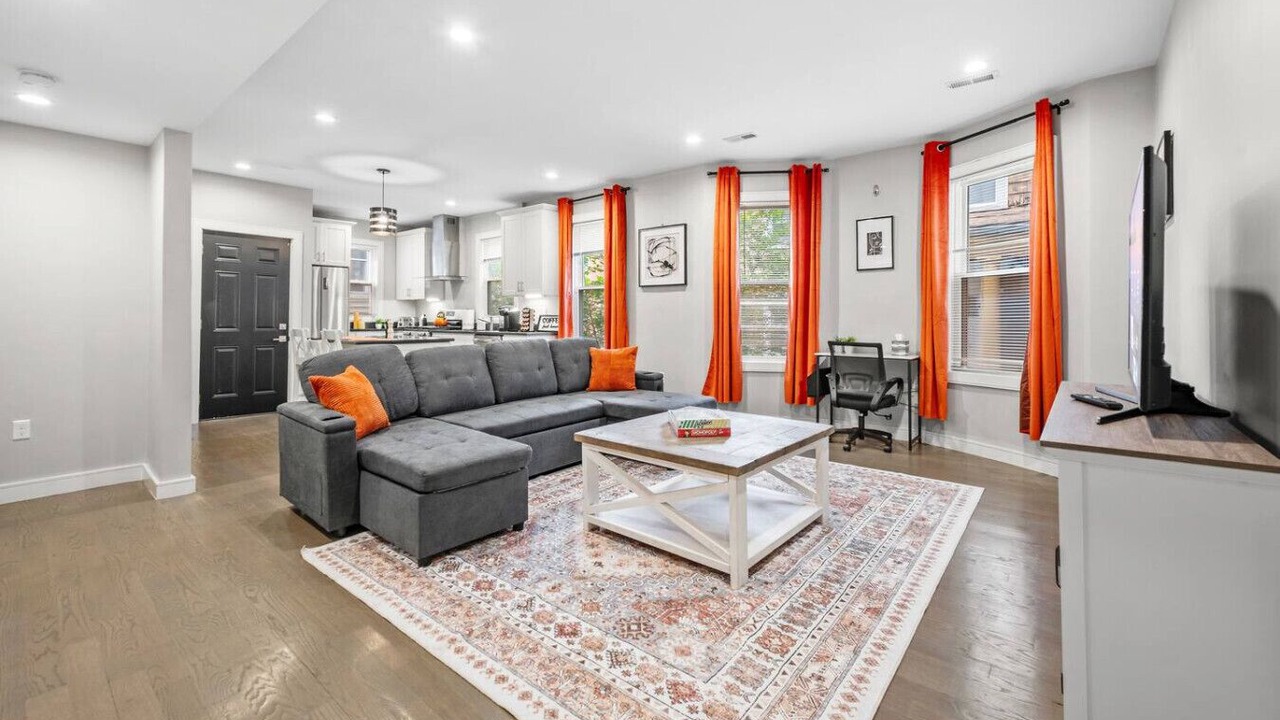Photo of Livingroom in Highland Park