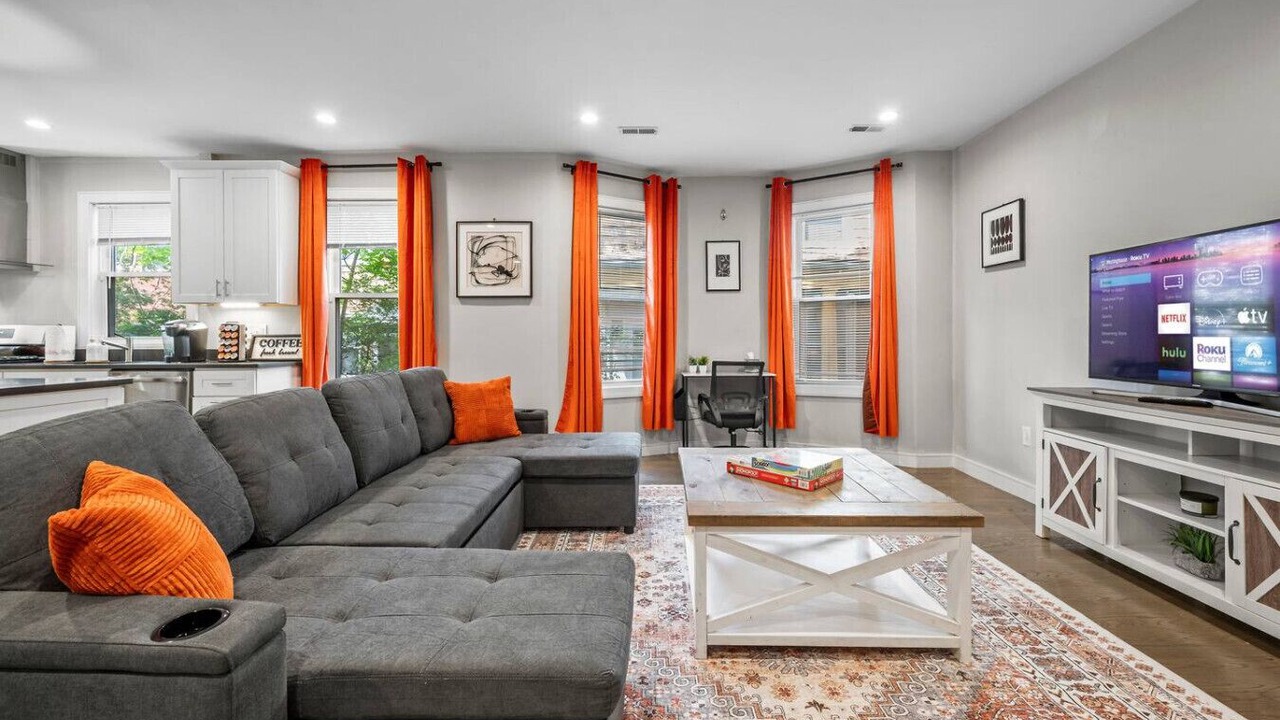 Photo of Livingroom in Highland Park