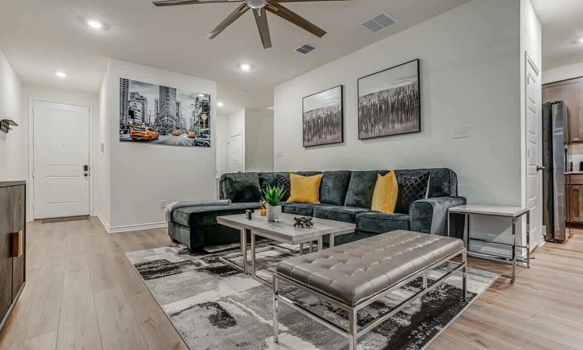 Photo of Livingroom in Wetmore