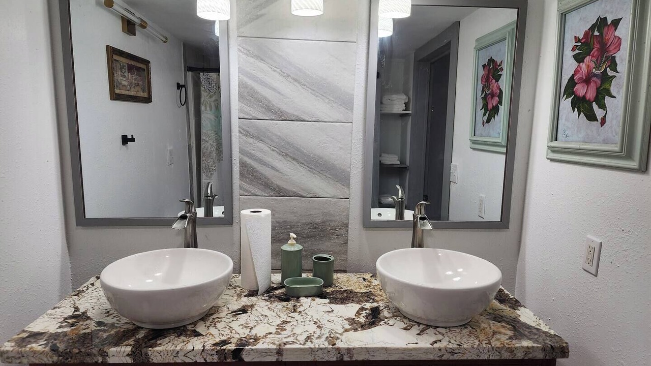 Photo of Bathroom in Many