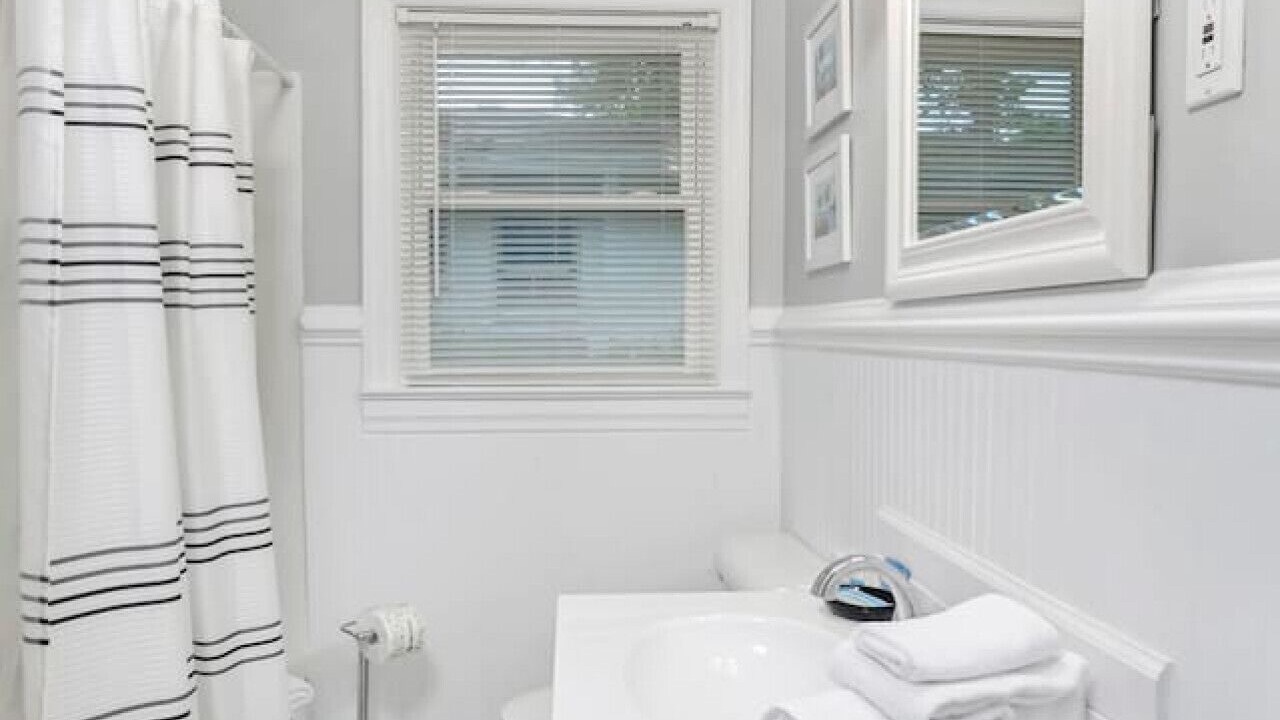 Photo of Bathroom in Forest Acres