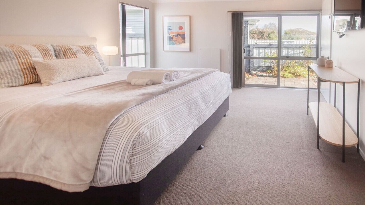 Photo of Others in Hannahs Bay