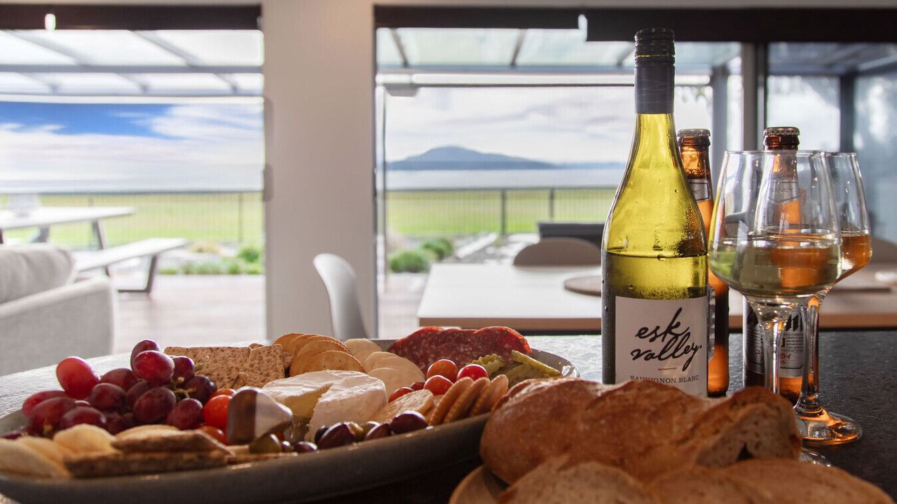 Photo of Others in Hannahs Bay