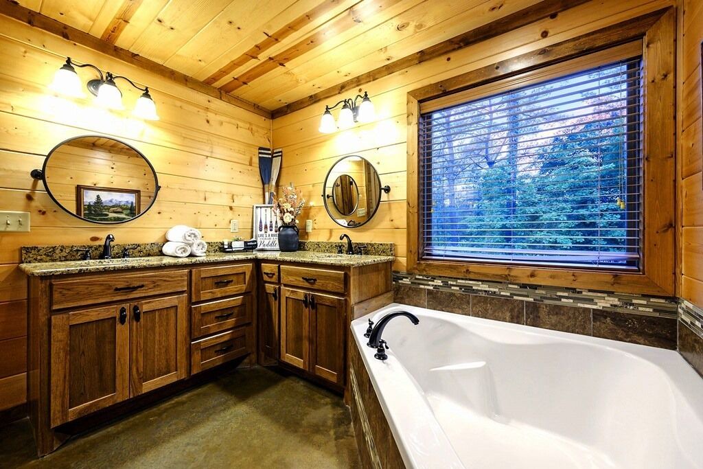 Photo of Bathroom in Hochatown