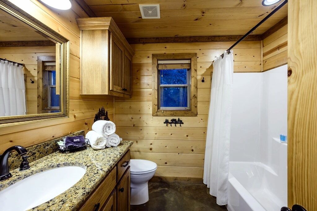 Photo of Bathroom in Hochatown
