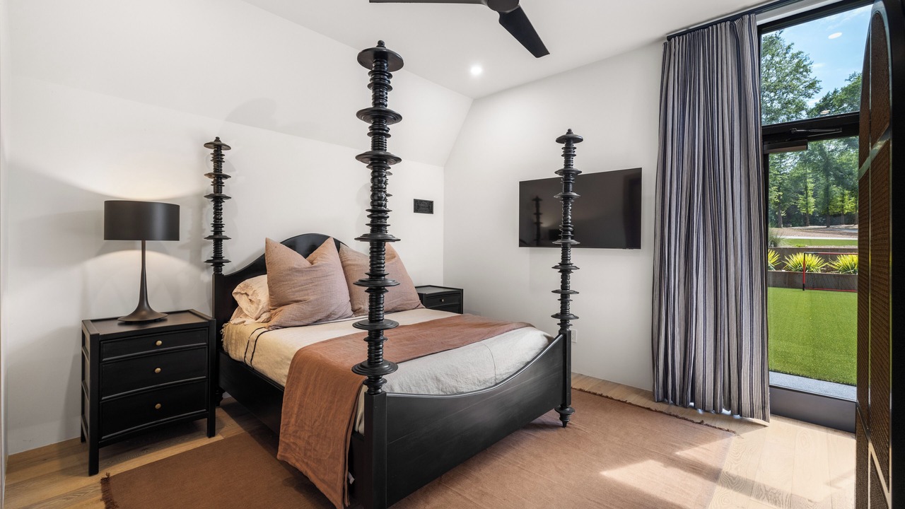 Photo of Bedroom in Reed Creek