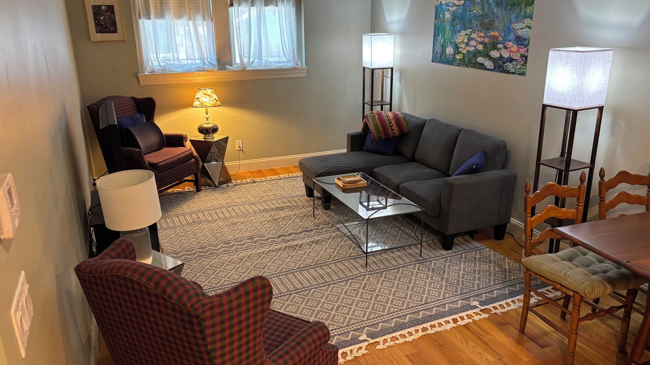 Photo of Livingroom in Albany