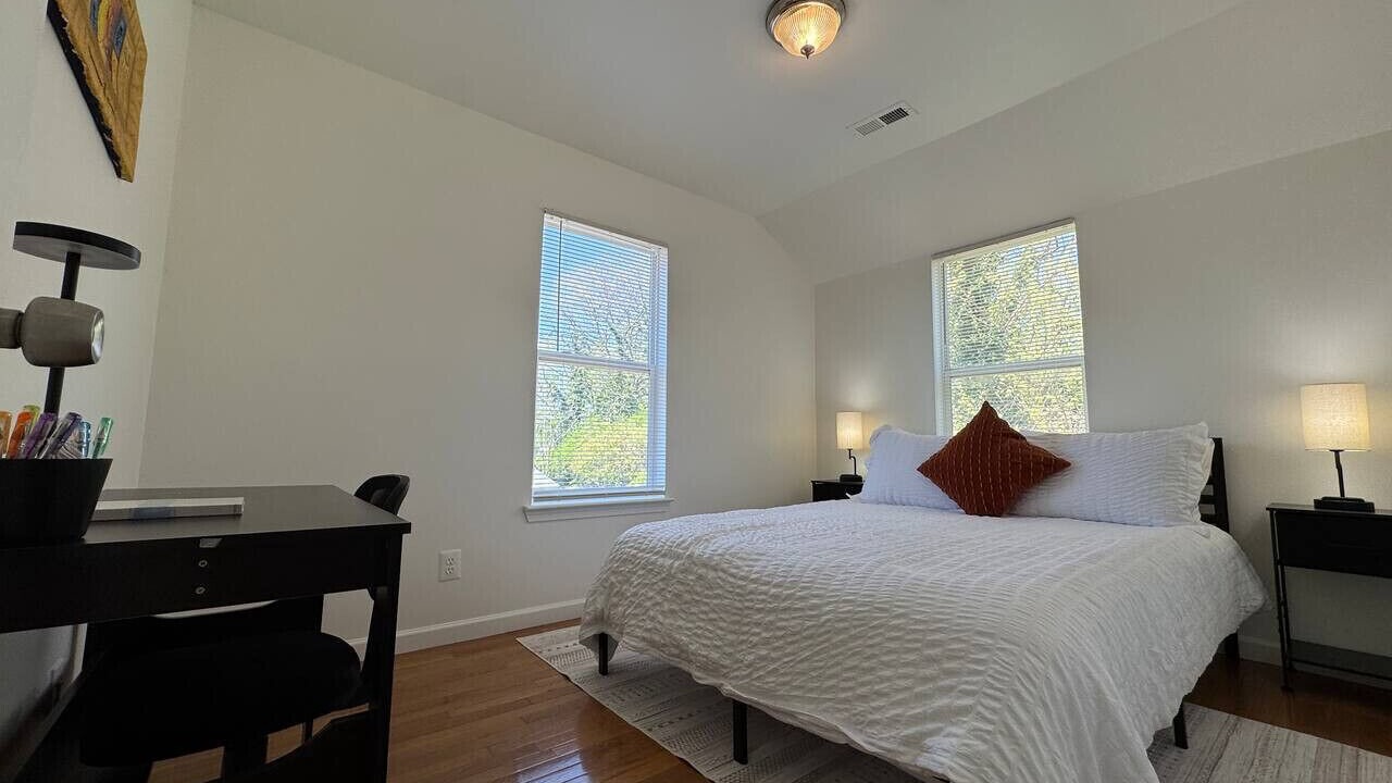 Photo of Bedroom in Groveton