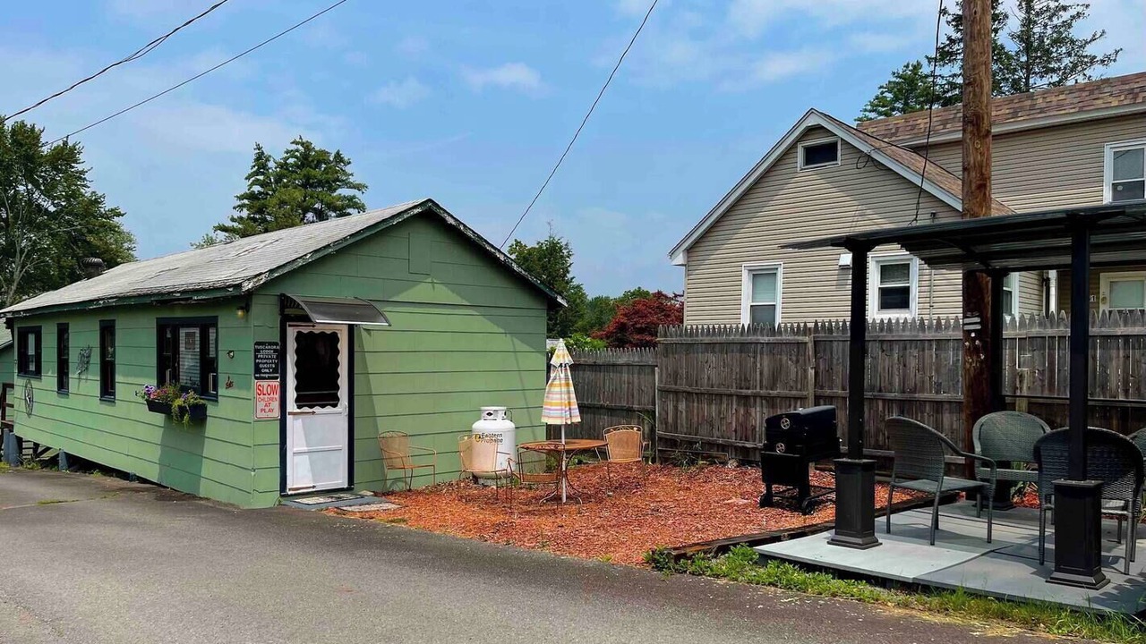 Photo of Outdoor in Beach Lake