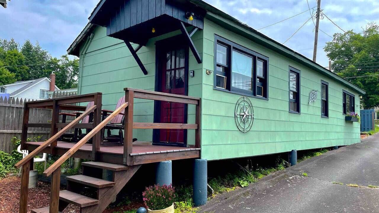 Photo of Outdoor in Beach Lake