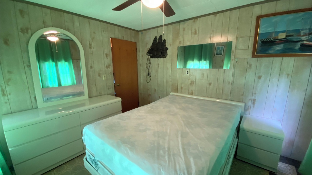 Photo of Others in Beach Lake