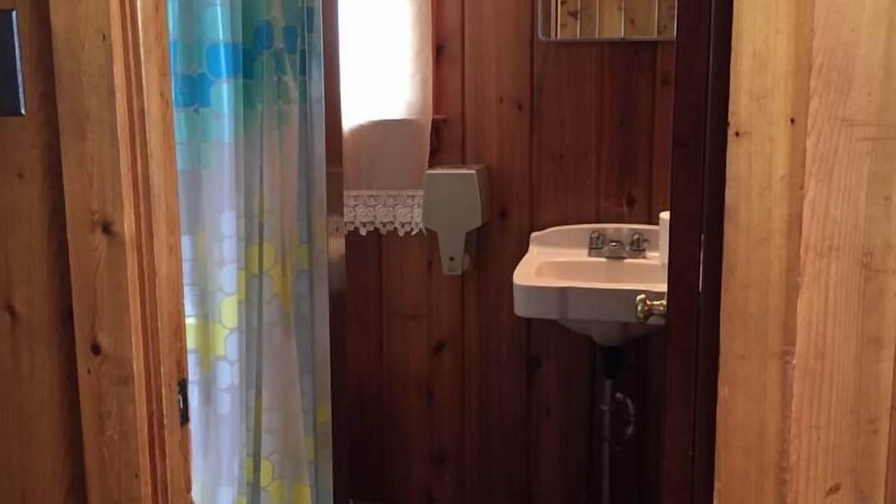 Photo of Bathroom in Beach Lake