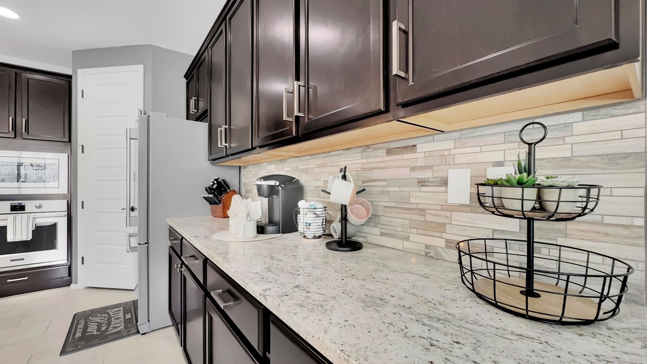 Photo of Kitchen in Montecito in Estrella