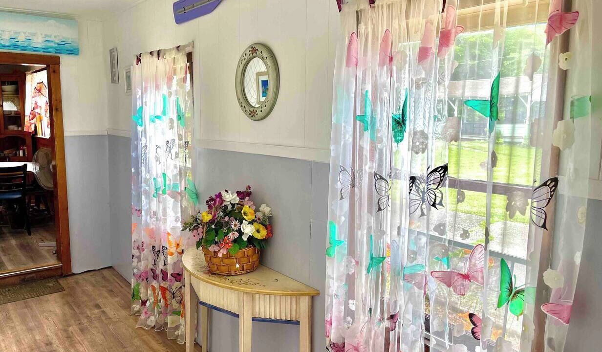 Photo of Others in Beach Lake