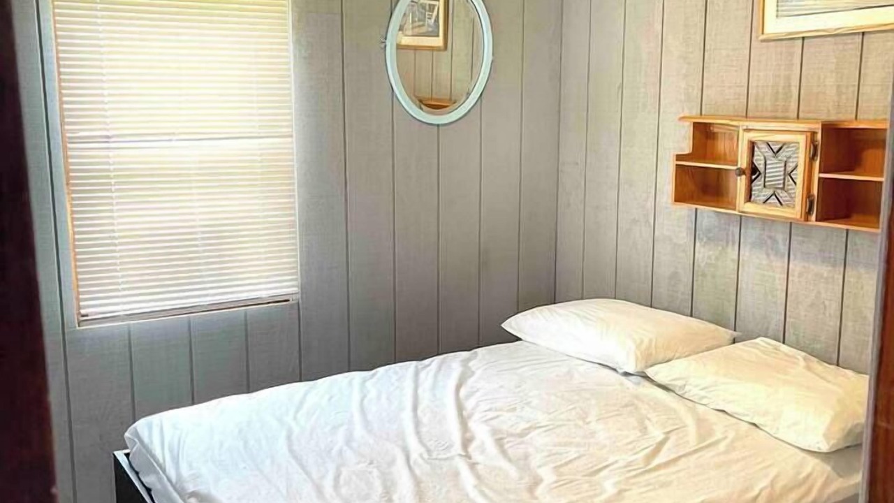 Photo of Others in Beach Lake