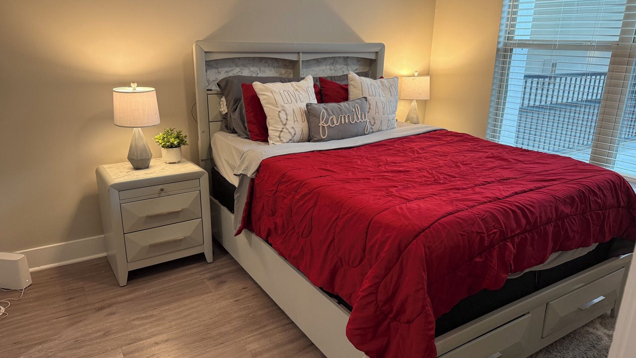 Photo of Bedroom in Westside
