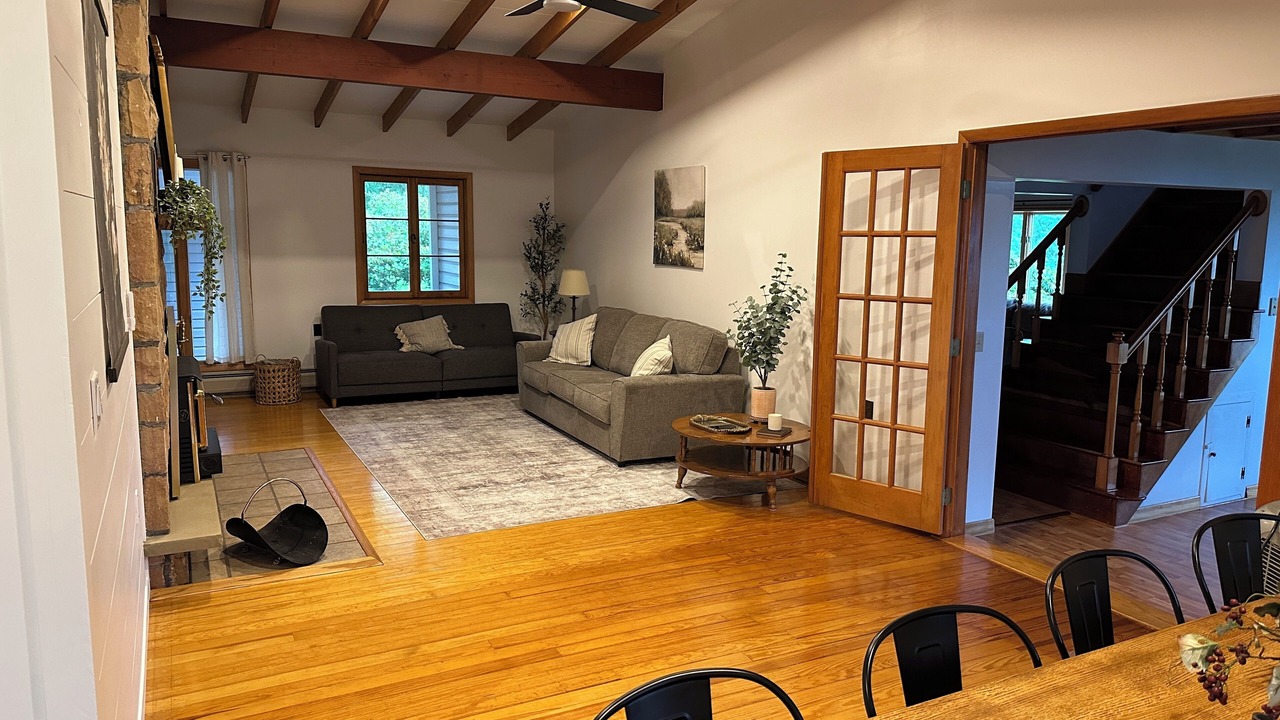 Photo of Bedroom in Sonestown