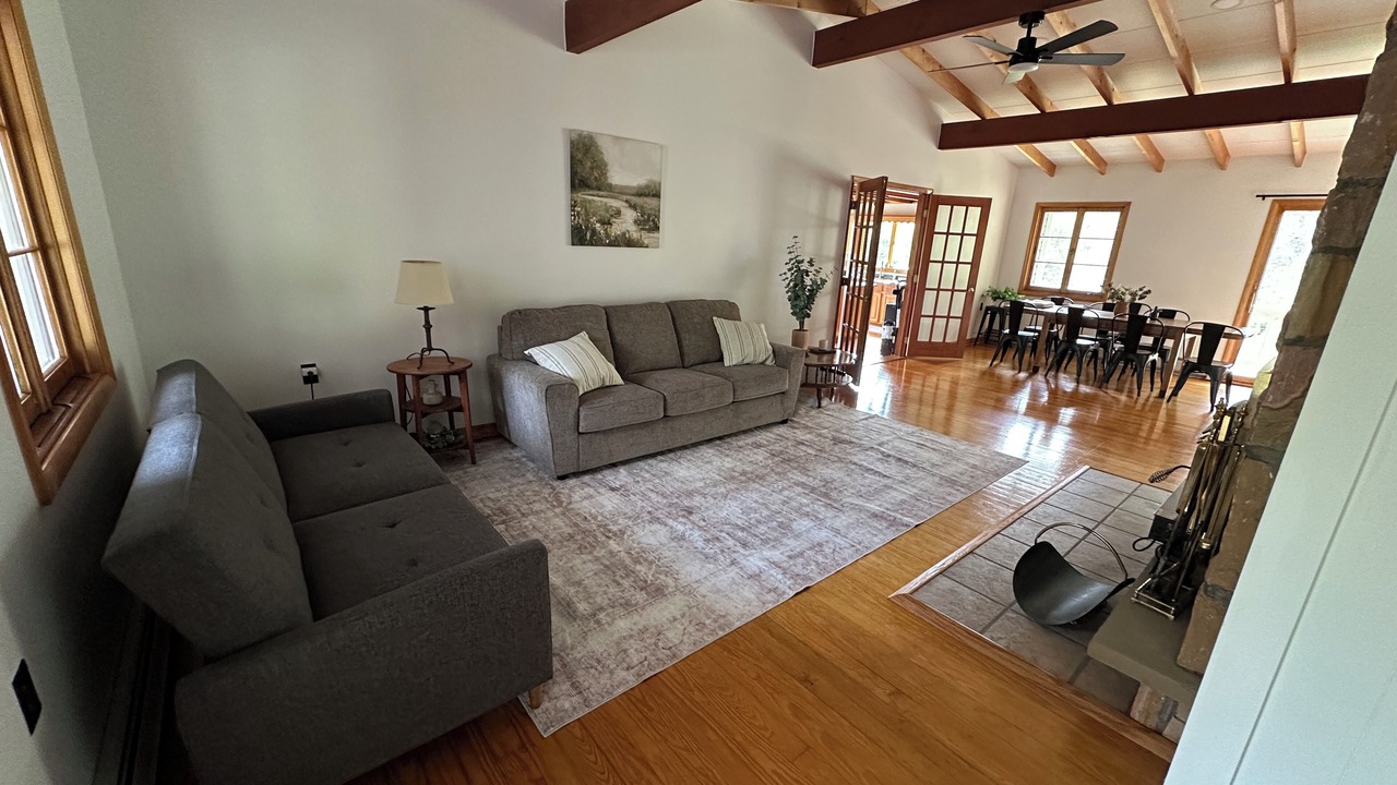 Photo of Bedroom in Sonestown