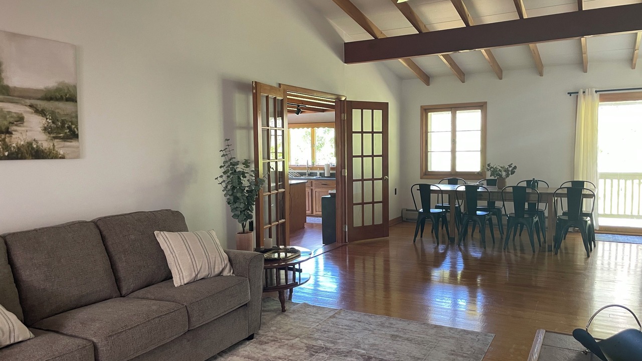 Photo of Bedroom in Sonestown