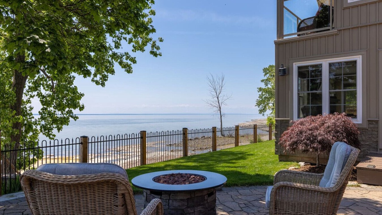 Photo of Patio Balcony in Crystal Beach
