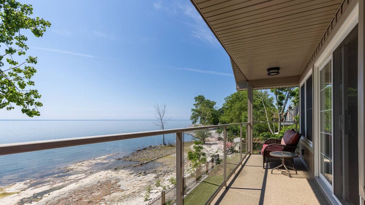 Photo of Patio Balcony in Crystal Beach